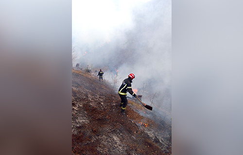 Гашење пожара на отвореном у Трговишту, Тутину, Лебану и Пријепољу